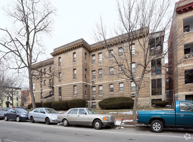 Building Photo - 1901-1907 15th St NW