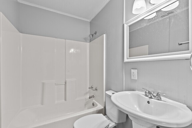 Building Photo - 313 N 42nd St