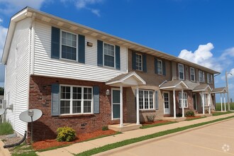 Building Photo - Affordable 3-Bedroom, 1.5-Bath Townhome in...