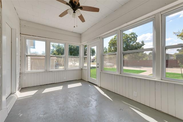 Building Photo - 4410 Commerce St