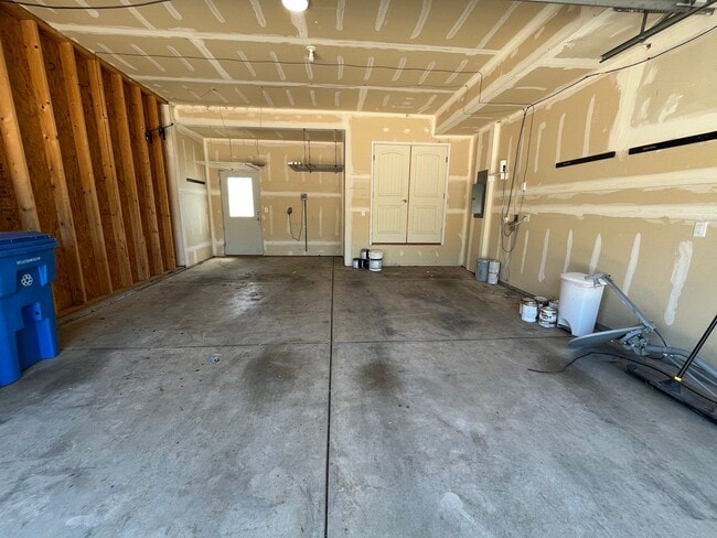 Building Photo - Fantastic Home in North Fort Collins