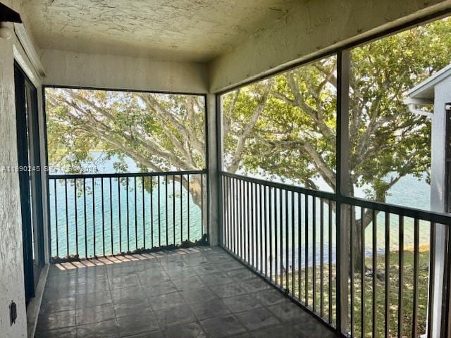 Building Photo - 1024 S Independence Dr