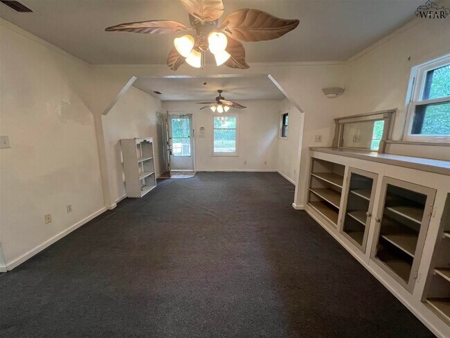 Building Photo - 2310 Talunar Ln