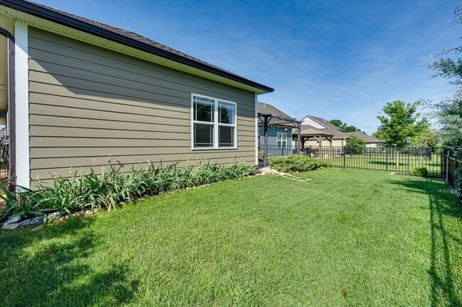 Building Photo - 3 bedroom home in Creekside at Hampton Meadows!