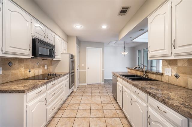 Building Photo - 2813 Glen Forest Ln