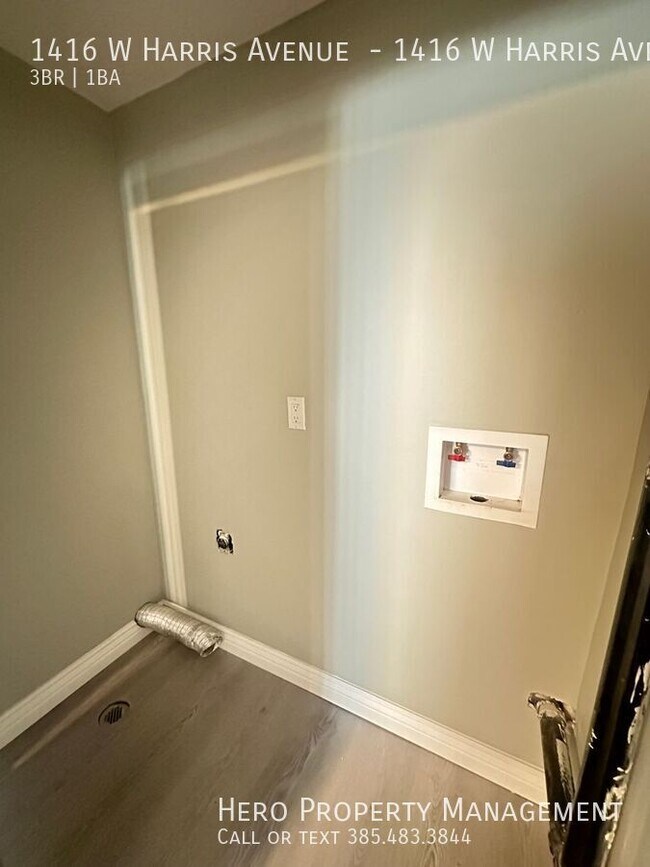 Building Photo - 1416 Harris Ave