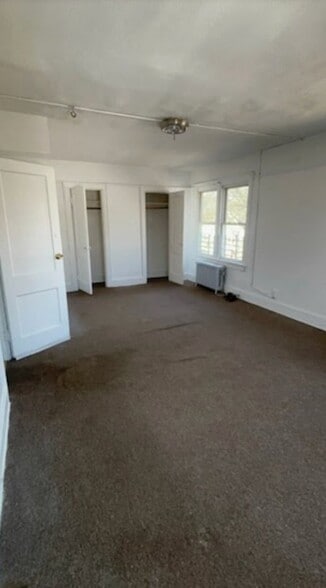 Building Photo - 139-21 182nd St