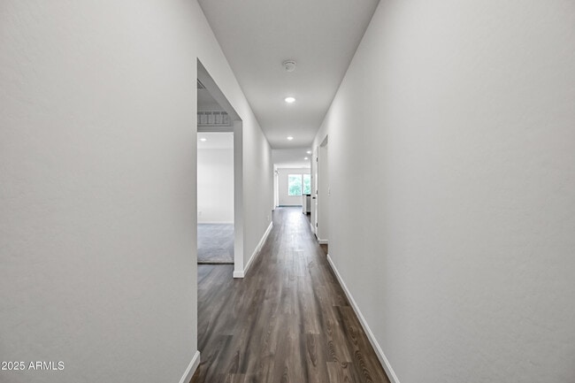 Building Photo - 1855 Yance Dr