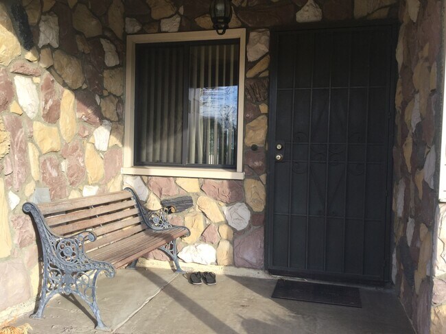 Building Photo - 23301 Hamlin St