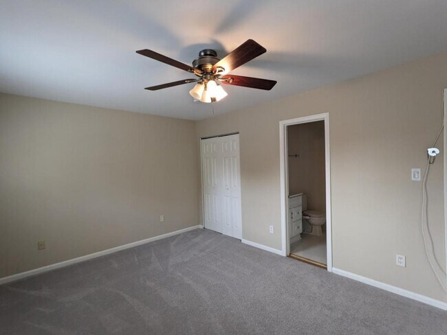 Building Photo - 7479 Zanuck Ct