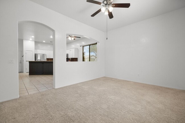Building Photo - Beautiful Home with Pool and Spa and 3 car...