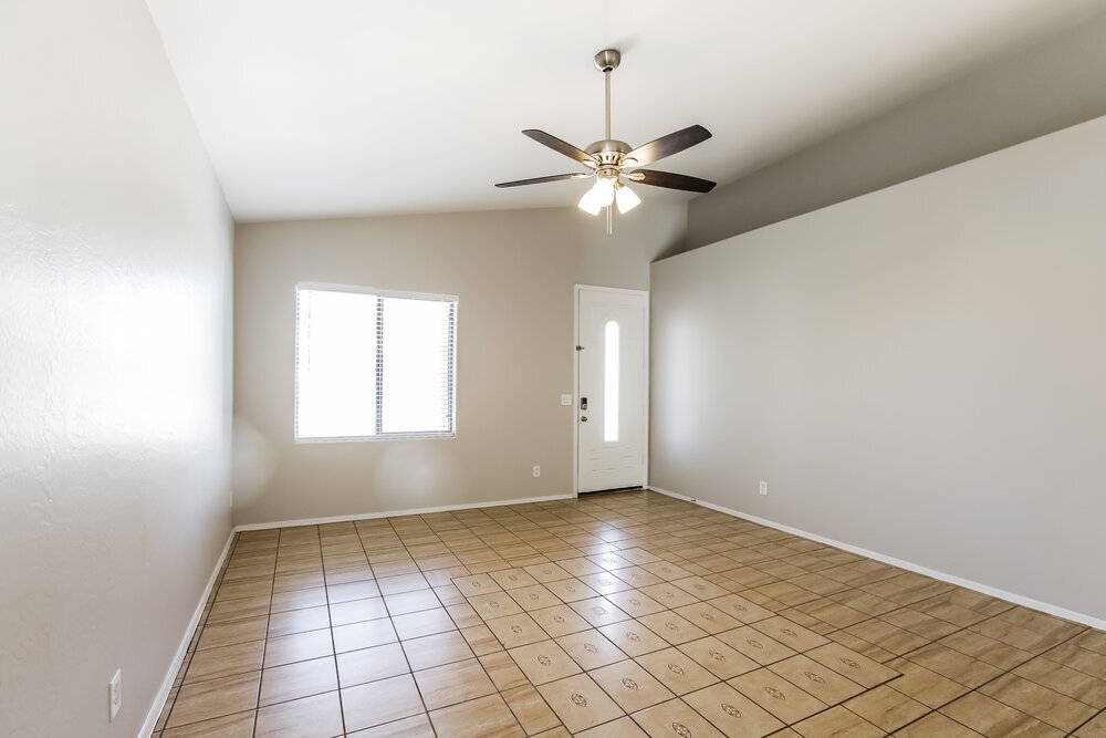 Building Photo - 7224 S 56th Ln