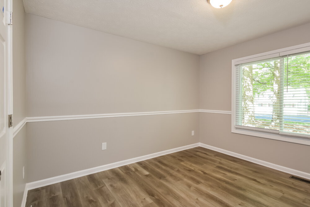 Building Photo - 580 Toonigh Rd