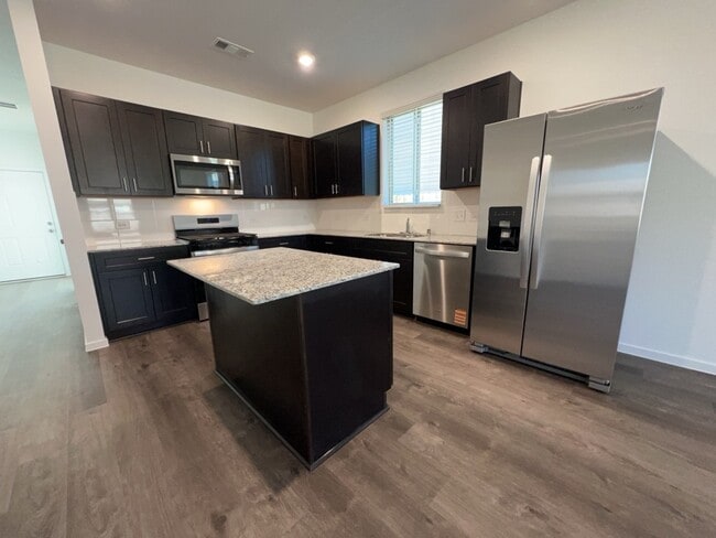 Building Photo - 15313 Dapple Blf Ln