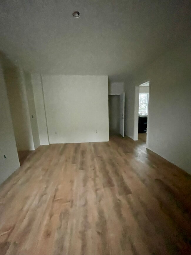 Building Photo - 720 Marion St