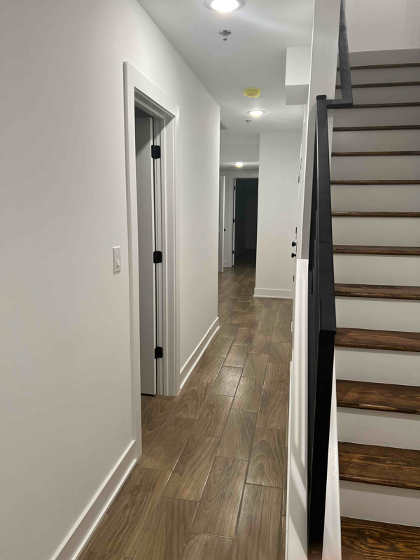 Building Photo - 2554 Frankford Ave