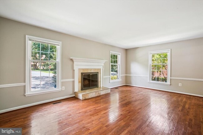 Building Photo - 9011 Mulvaney Ct