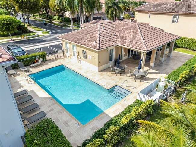 Building Photo - 11229 NW 44th Terrace