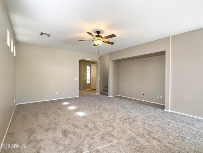 Building Photo - 2622 W Florentine Rd