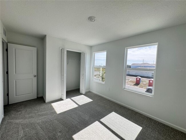 Building Photo - 2167 Chris Dr