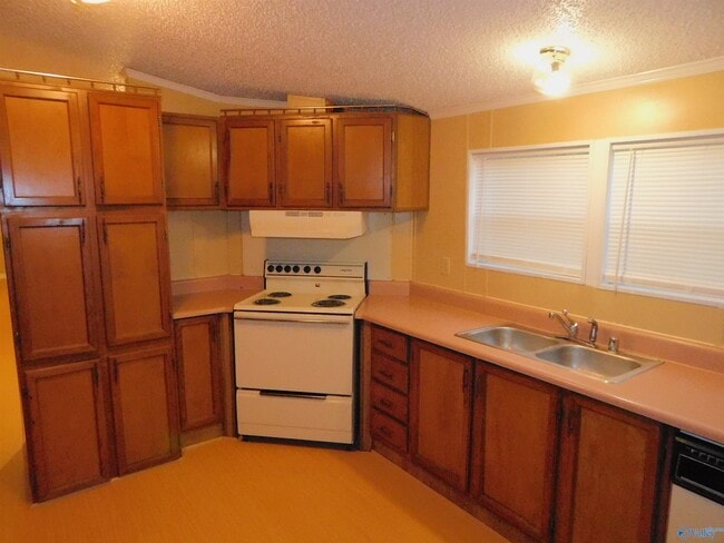 Building Photo - 498 Berry Hollow Rd