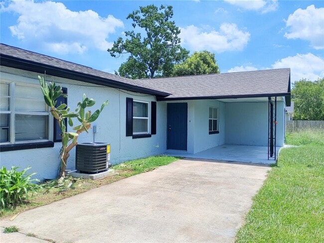 Primary Photo - 2427 Chase Ave