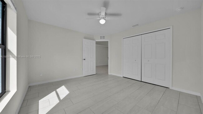 Building Photo - 1413 Academy Blvd