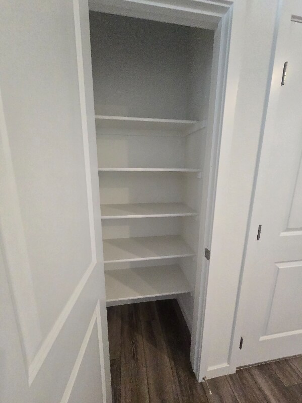 Building Photo - 5387 Euclid Dr