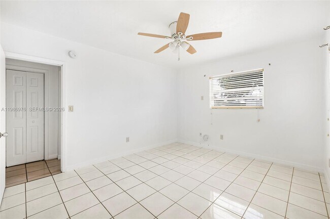 Building Photo - 5730 NW 38th St