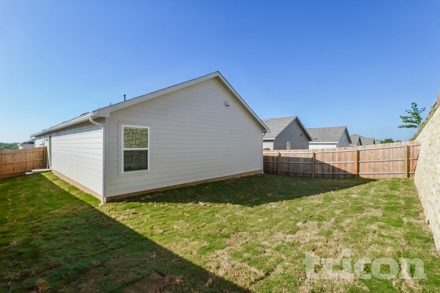 Building Photo - 9735 Marbach Gdn