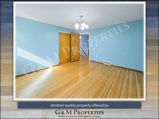 Building Photo - Rare 3/4 Bedroom in Gates/Chili School Dis...