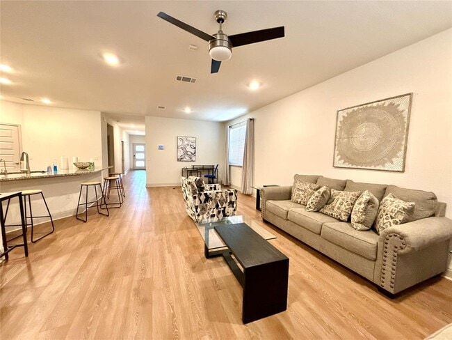 Building Photo - 17217 Bassano Ave