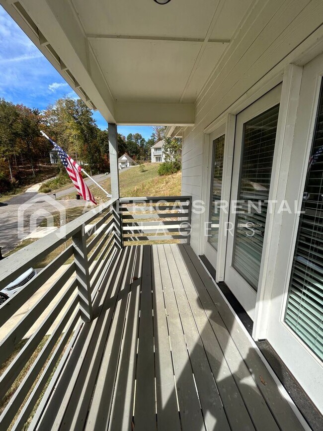 Building Photo - Home for Rent in Vestavia Hills, AL!!! Available to View Now!