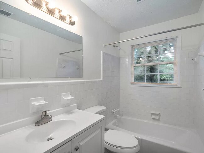 Building Photo - 2540 Joe Jerkins Blvd