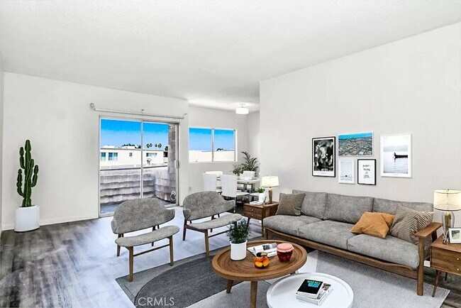 Building Photo - "Chic 1-Bed Oasis with Central Vacuum & Ha...