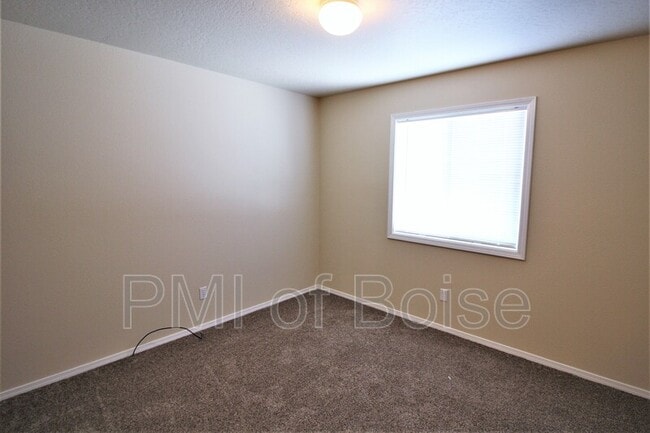 Building Photo - 4353 S Wildbrook Ave