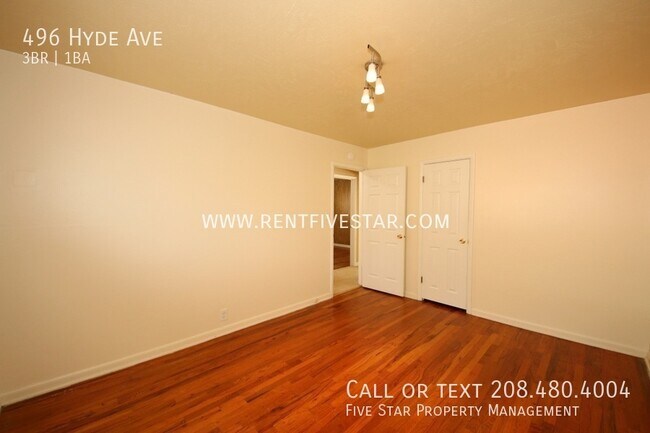 Building Photo - 496 Hyde Ave