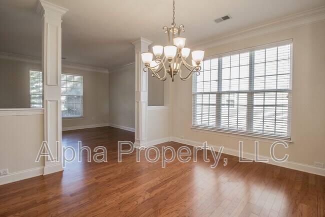 Building Photo - 311 Cypress Hill Ct