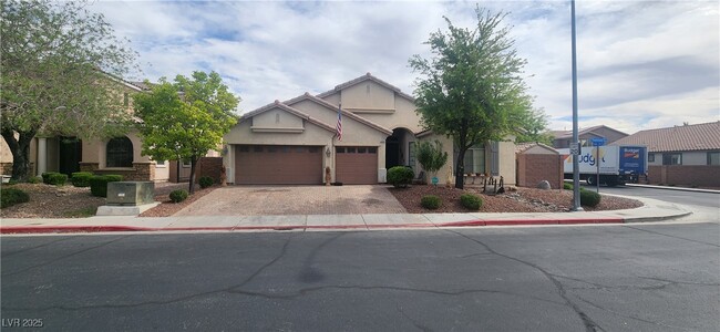 Building Photo - 6944 Puetollano Dr