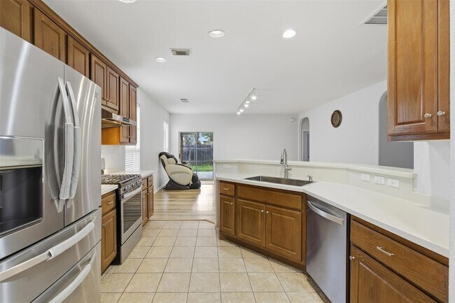 Building Photo - 11505 Plow Horse Cove