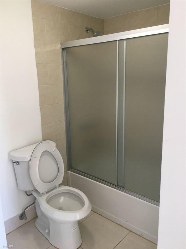 Building Photo - 1 br, 1 bath Apartment - Aviator South Beach