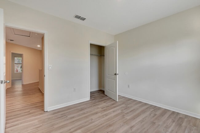 Building Photo - 1624 Primo Ct