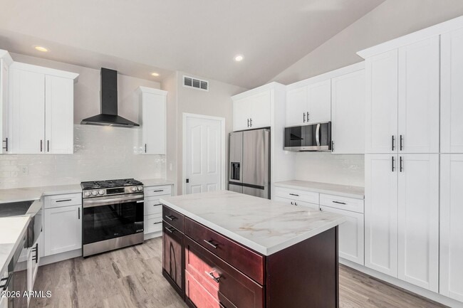Building Photo - 9310 E Crystal Dr