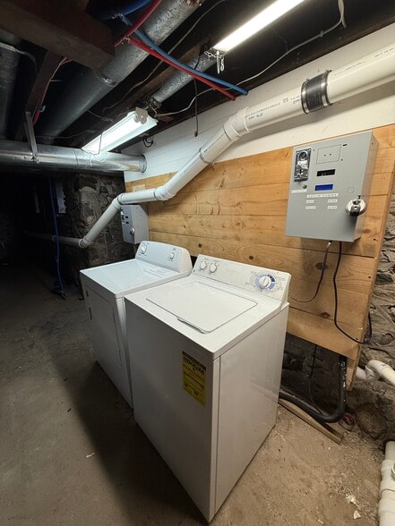 Shared laundry in basement - 500 Stuart Ave