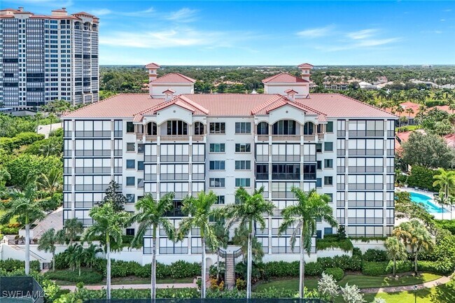 Building Photo - 8720 Bay Colony Dr