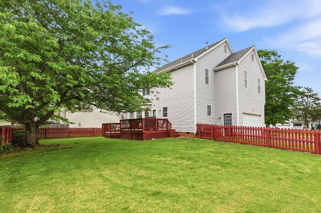 Building Photo - Updated 4 Bedroom + Office Home in Rivers Bend with 2-Car Garage – $3,000/mo