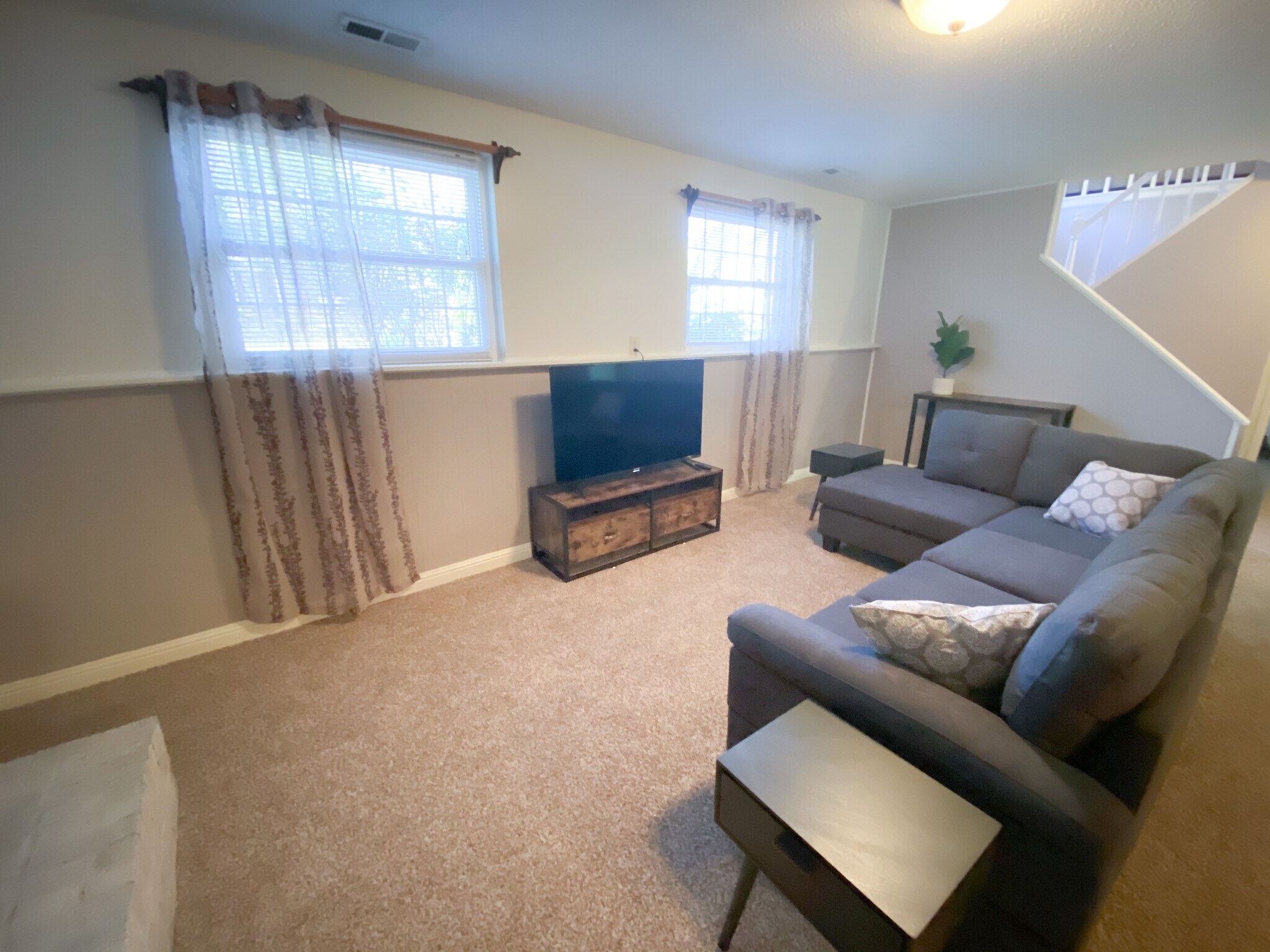 Lower level living room - 11423 Five Cedars Rd