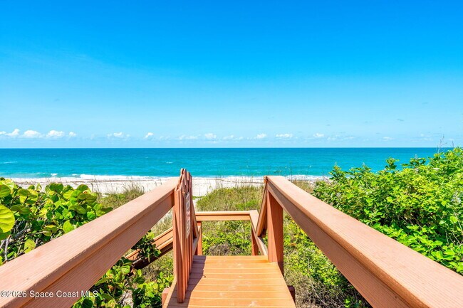 Building Photo - 1505 N Hwy A1A