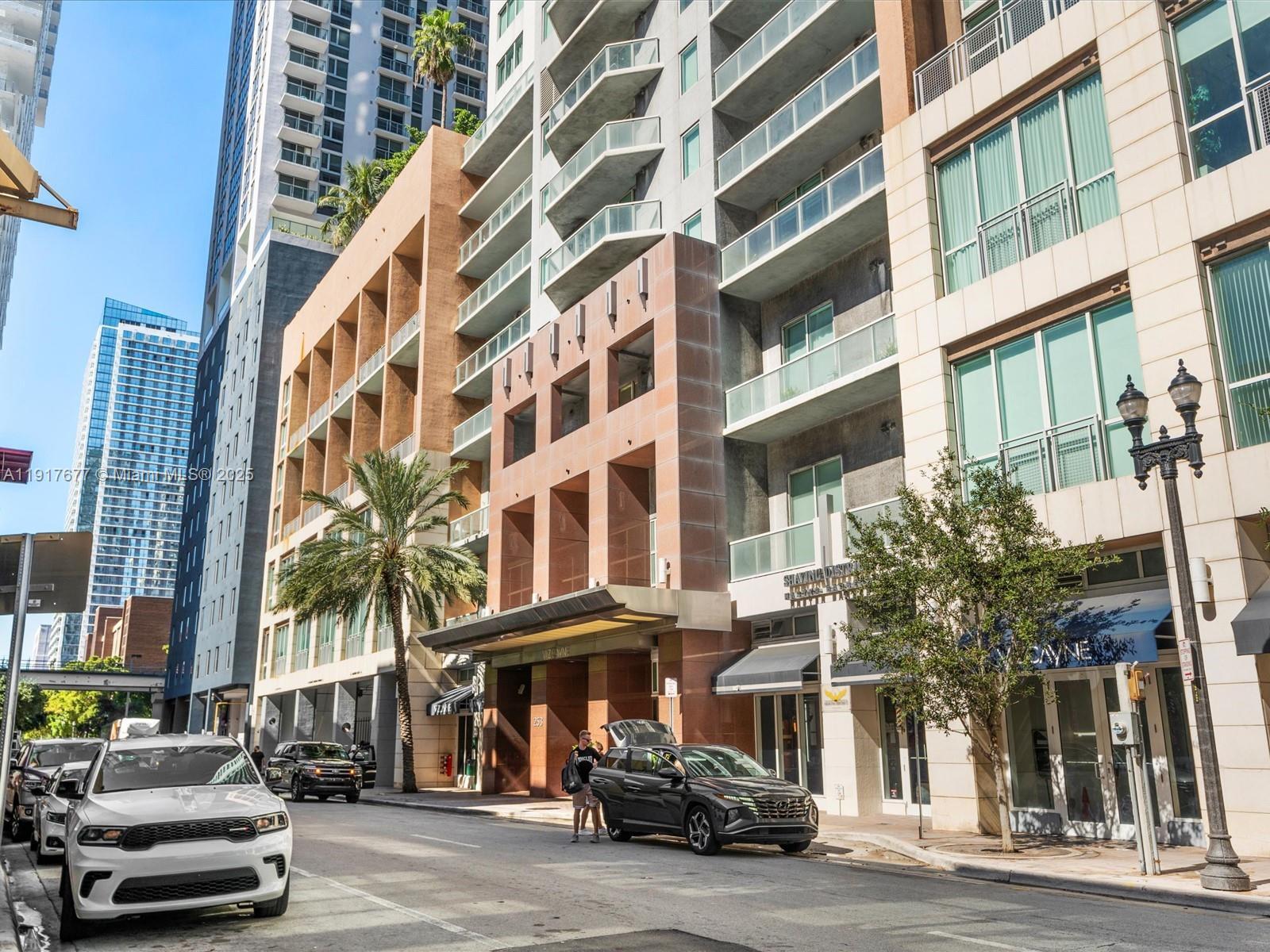 Building Photo - 253 NE 2nd St