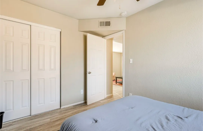 Building Photo - 1444 S 13th Ave